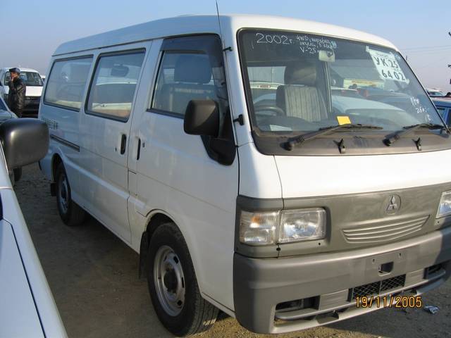 2002 Mazda Bongo Brawny