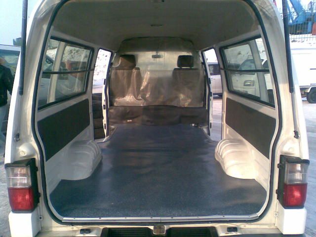 2002 Mazda Bongo Brawny