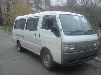 2002 Mazda Bongo Brawny Pics