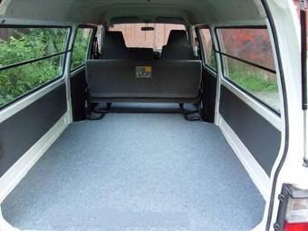 2002 Mazda Bongo Brawny Photos