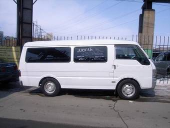 2002 Mazda Bongo Brawny Pictures