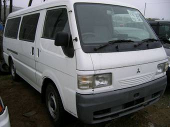 2002 Mazda Bongo Brawny Photos