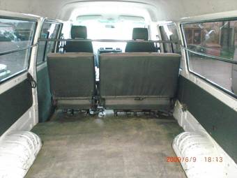 2002 Mazda Bongo Brawny Pictures