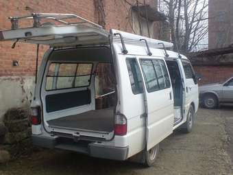 2003 Mazda Bongo Brawny Pictures