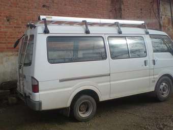 2003 Mazda Bongo Brawny Photos