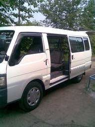 2003 Mazda Bongo Brawny Pictures