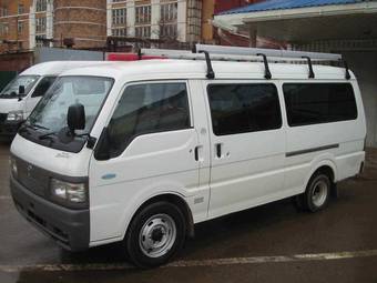 2004 Mazda Bongo Brawny Pictures