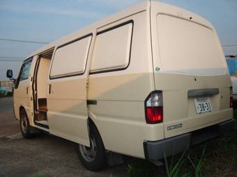 2005 Mazda Bongo Brawny Pictures