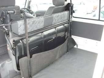 2003 Mazda Bongo Brawny Van Photos