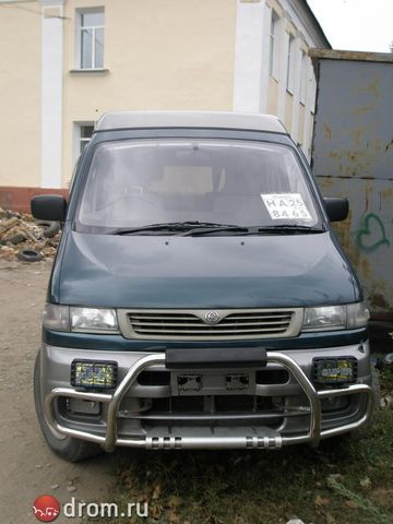 1995 Mazda Bongo Friendee