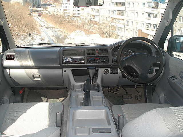 1995 Mazda Bongo Friendee