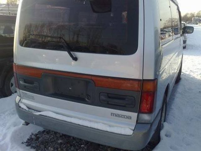 1995 Mazda Bongo Friendee