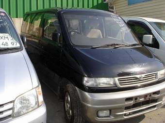 1995 Mazda Bongo Friendee Images