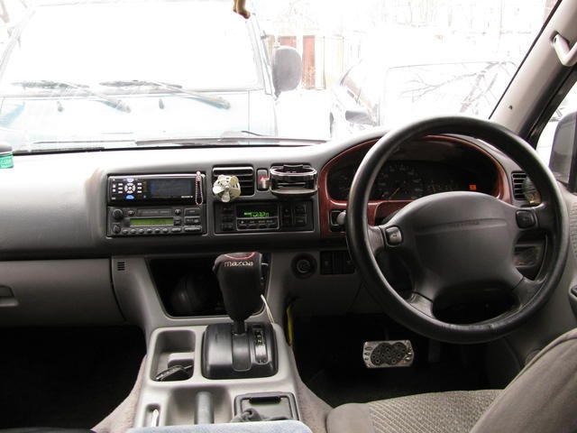1996 Mazda Bongo Friendee