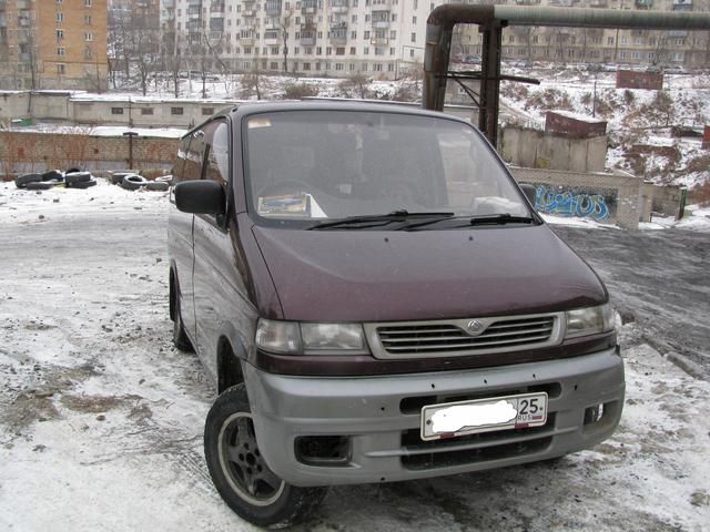 1996 Mazda Bongo Friendee