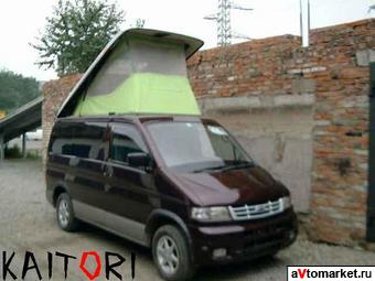 1996 Mazda Bongo Friendee Photos