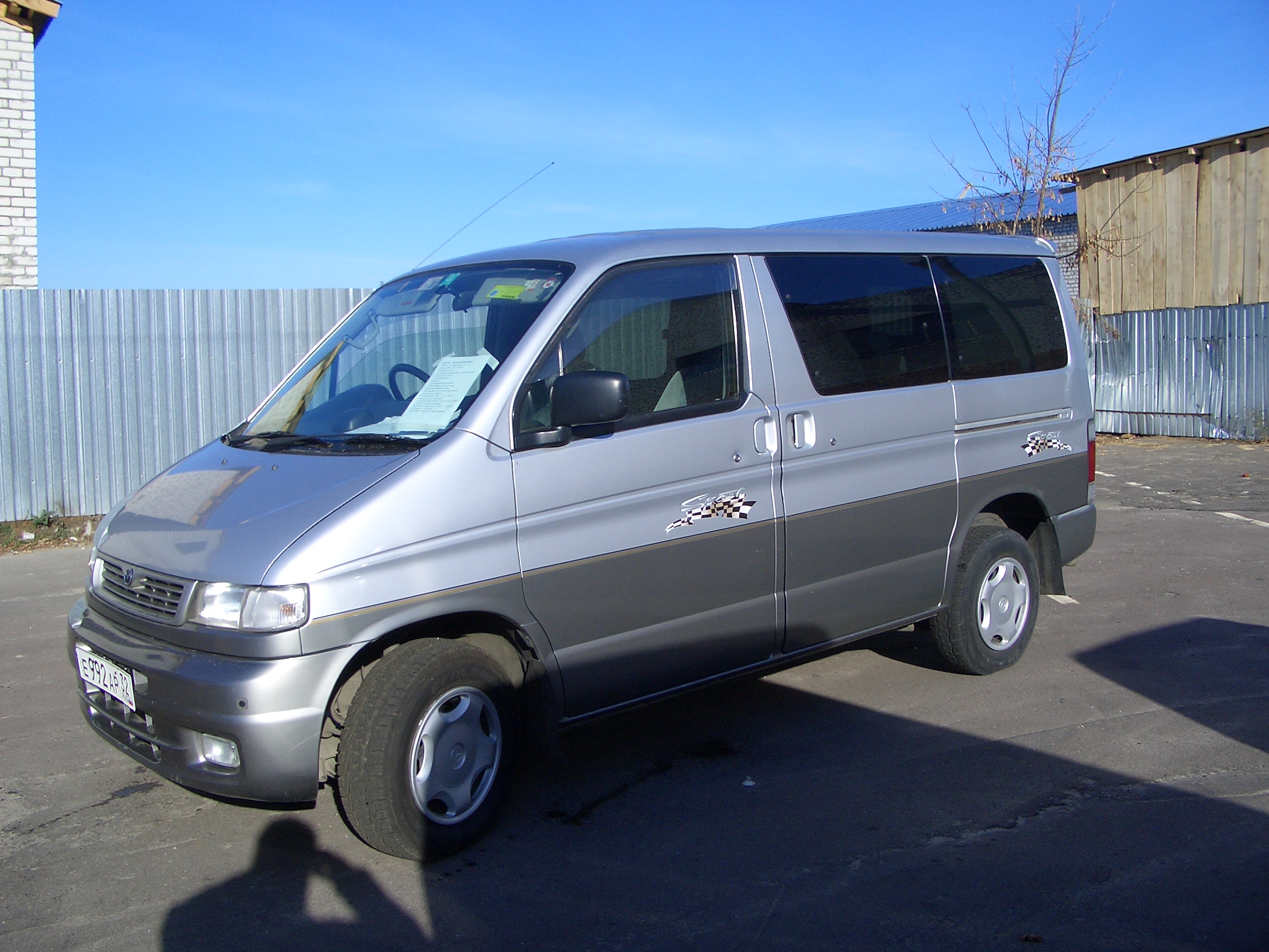 1998 Mazda Bongo Friendee