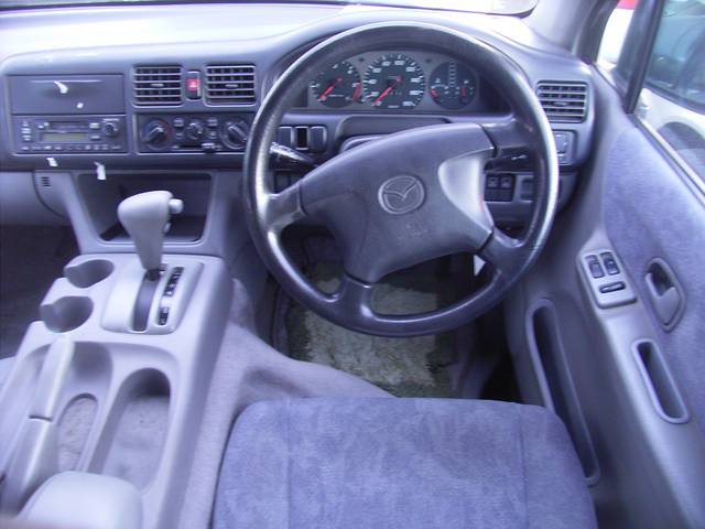 1999 Mazda Bongo Friendee