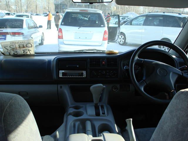 1999 Mazda Bongo Friendee