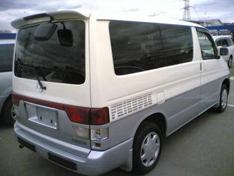 1999 Mazda Bongo Friendee Pictures