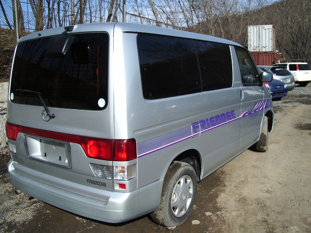 1999 Mazda Bongo Friendee Pictures