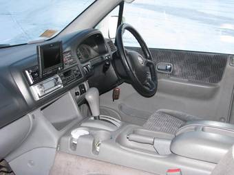 1999 Mazda Bongo Friendee Photos
