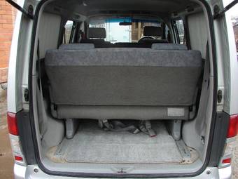 1999 Mazda Bongo Friendee Photos