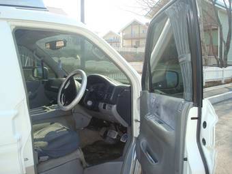 1999 Mazda Bongo Friendee Pictures