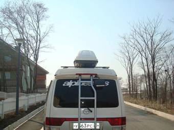 1999 Mazda Bongo Friendee Pictures