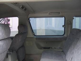 1999 Mazda Bongo Friendee Photos