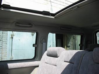 1999 Mazda Bongo Friendee Photos