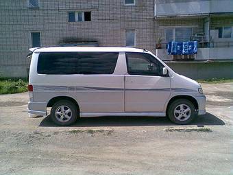 1999 Mazda Bongo Friendee Photos