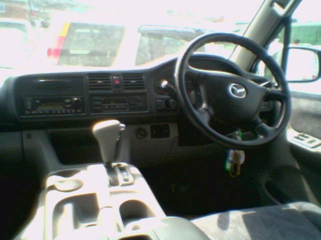 2000 Mazda Bongo Friendee