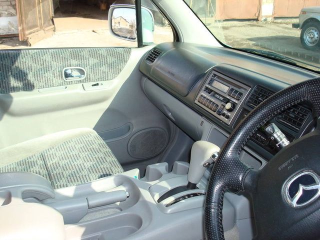 2000 Mazda Bongo Friendee