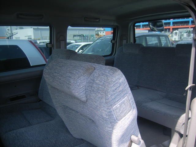 2000 Mazda Bongo Friendee