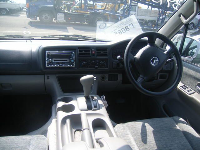 2000 Mazda Bongo Friendee