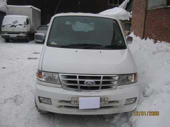 2000 Mazda Bongo Friendee