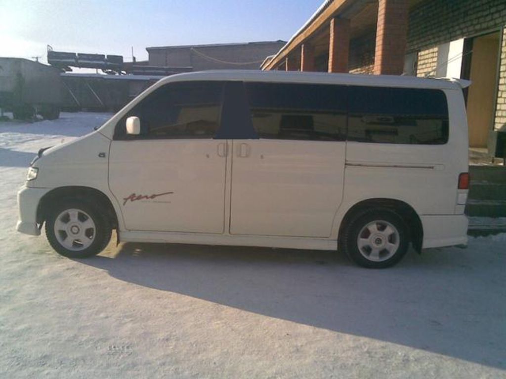 2000 Mazda Bongo Friendee