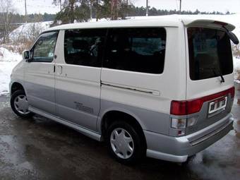 2000 Mazda Bongo Friendee Wallpapers