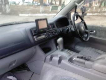 2000 Mazda Bongo Friendee Pictures