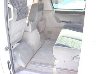 2000 Mazda Bongo Friendee For Sale