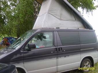 2000 Mazda Bongo Friendee Photos
