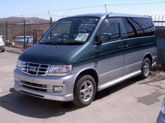 2000 Mazda Bongo Friendee Pictures