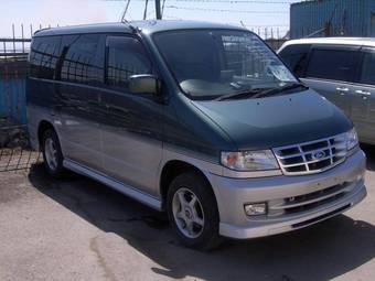 2000 Mazda Bongo Friendee Photos