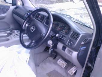 2000 Mazda Bongo Friendee Pictures