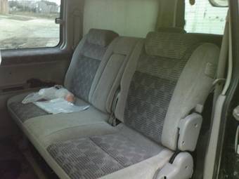 2000 Mazda Bongo Friendee Pictures