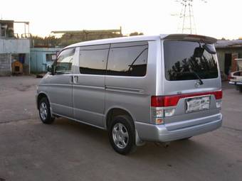 2000 Mazda Bongo Friendee Photos