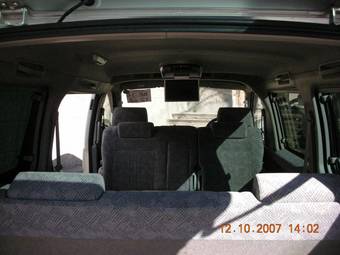 2000 Mazda Bongo Friendee Photos