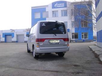 2000 Mazda Bongo Friendee Photos