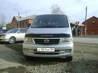 2000 Mazda Bongo Friendee Photos